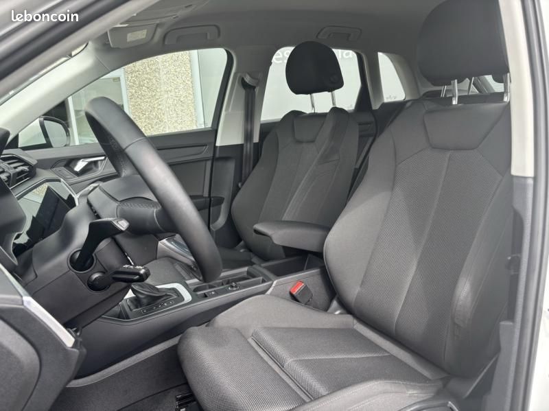 Audi Q3 35 TFSI 150ch Mild Hybrid Advanced S tronic 7 (image 14)