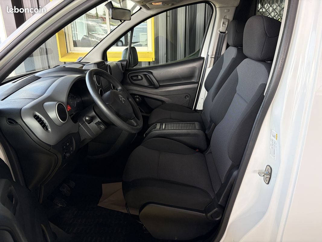 Citroen BERLINGO VAN M 1000KG BLUEHDI 75 CLUB (image 8)
