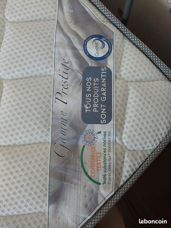 Vends matelas neuf (image 3)