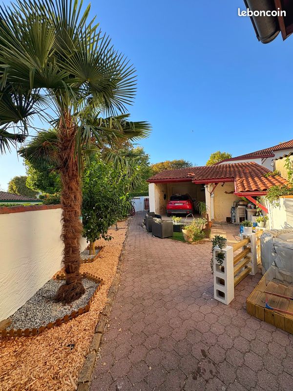 Maison 10 pièces 180 m² · à Briscous · 180 m² · 399 000 €