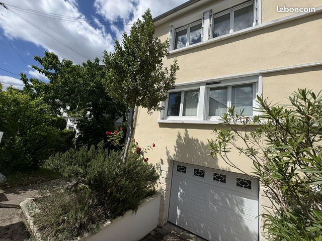 Maison 6 pièces 91 m² · à Saint-Étienne-du-Rouvray · 91 m² · 207 000 €