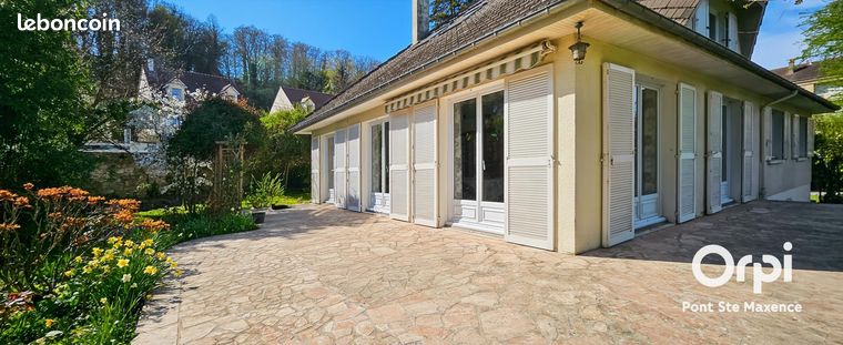 https://img.leboncoin.fr/api/v1/lbcpb1/images/06/fb/3e/06fb3edc0892ce2747536a6581f1f70349512899.jpg?rule=ad-image