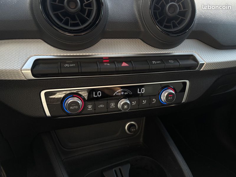 Audi Q2 1.0 TFSI 116 CH S LINE S TRONIC (image 17)