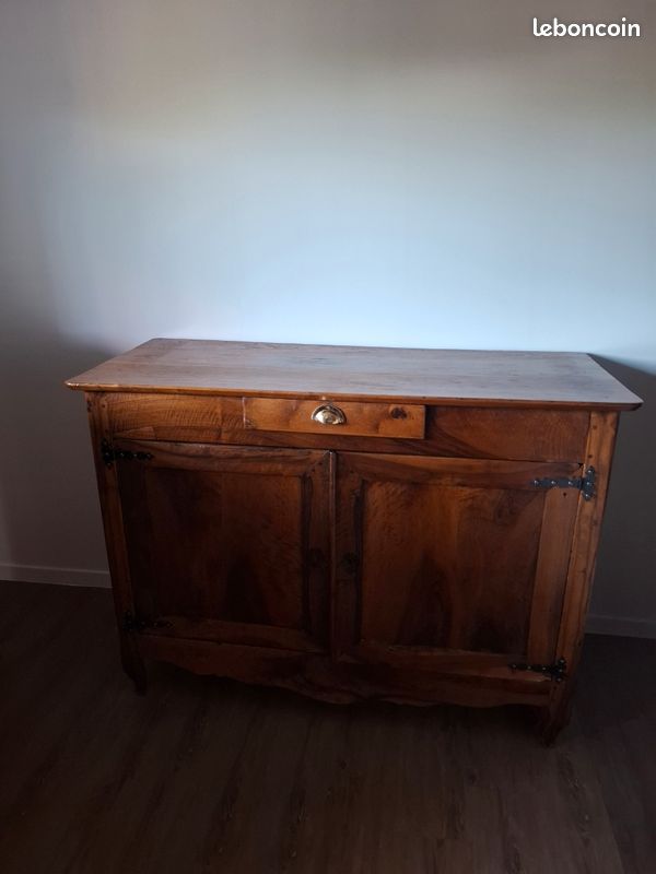 Très joli buffet /vaisselier en bois massif (image 13)