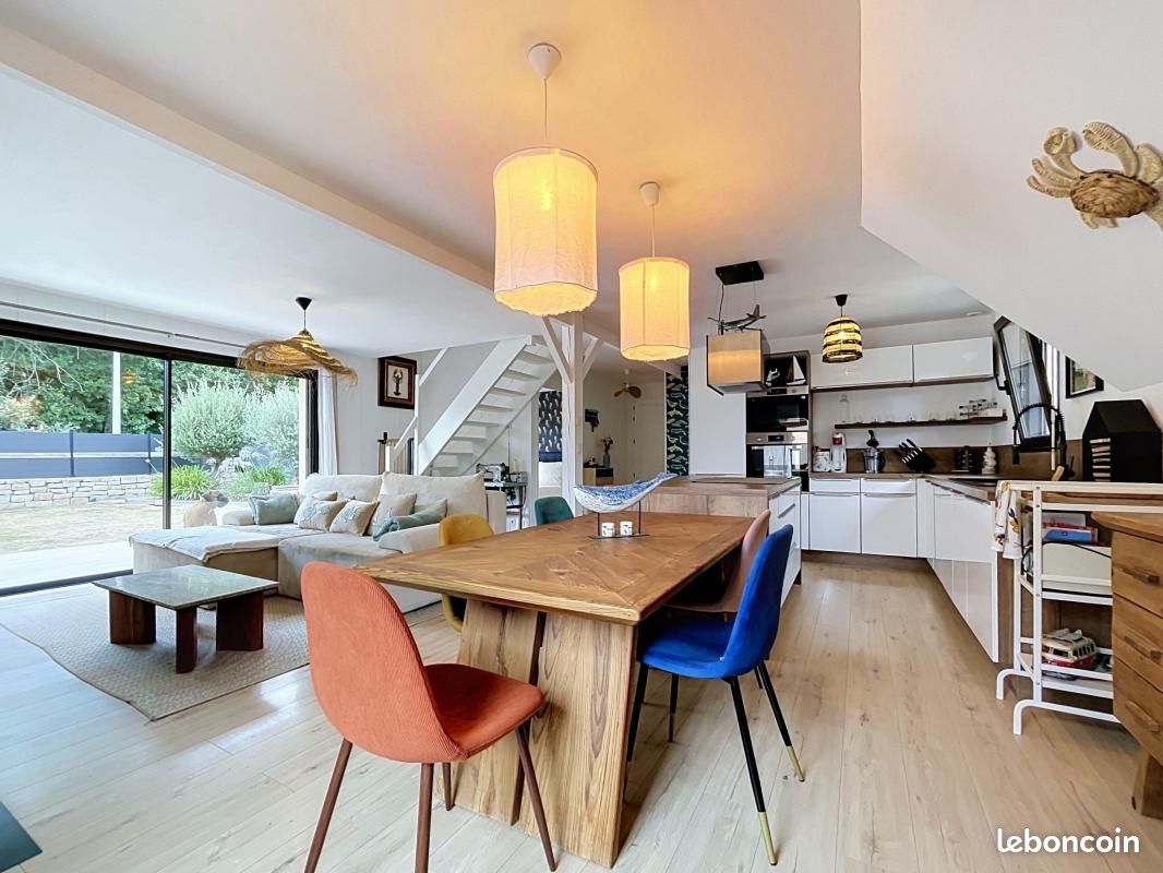Maison 4 pièces 100 m² · à Ploemeur · 100 m² · 441 000 €