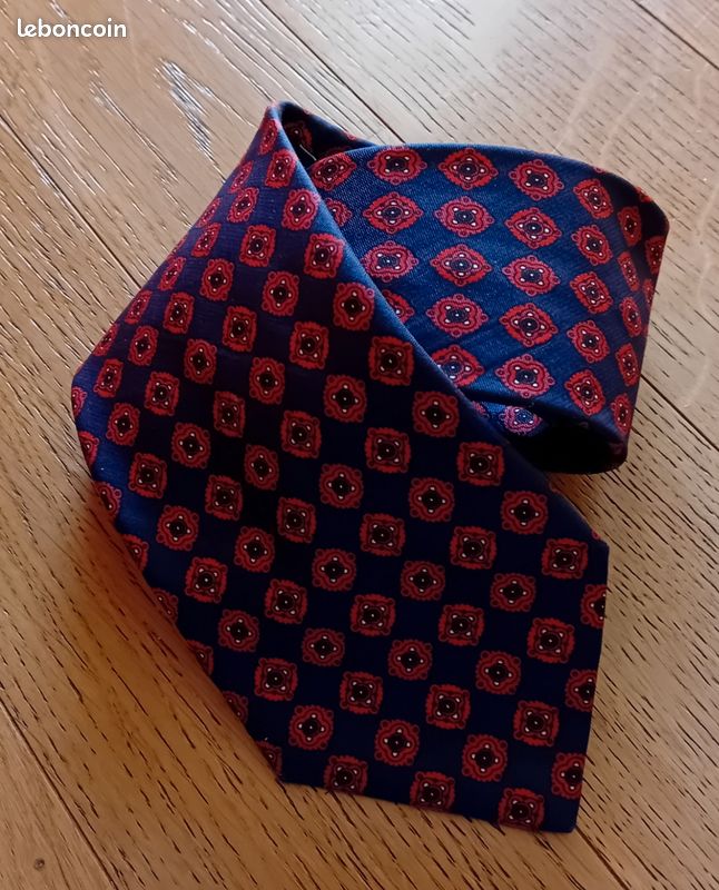 Cravate en soie imprimée bleue - Made in Italy