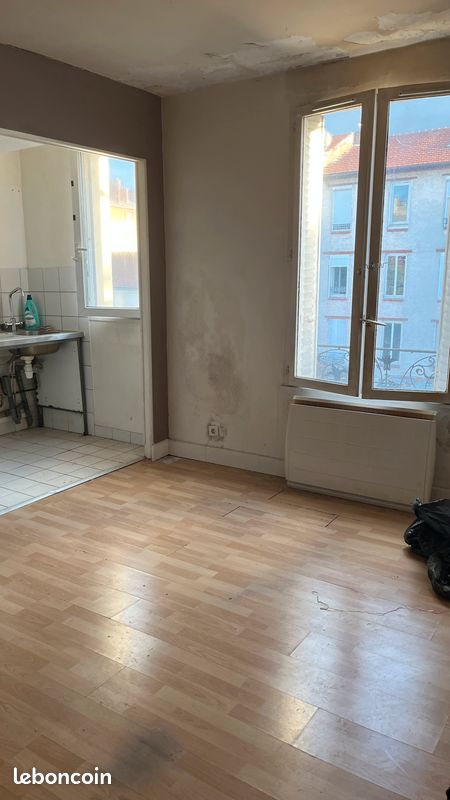 Appartement 1 pièce 23 m² · à Puteaux · 23 m² · 165 000 €