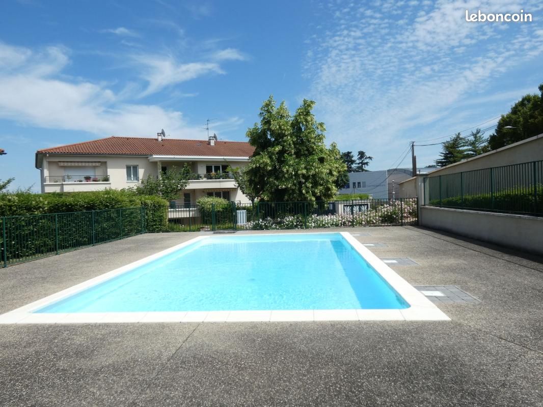Appartement 1 pièce 36 m² · à Oullins-Pierre-Bénite · 36 m² · 700 €
