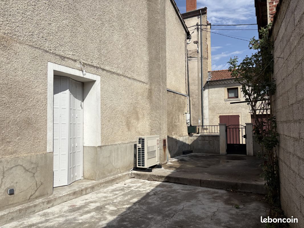 Maison 4 pièces 89 m² · à Brioude · 89 m² · 820 €/mois