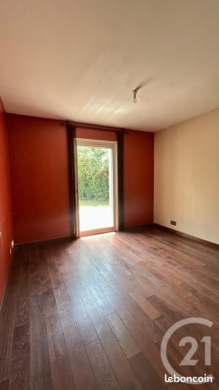 Maison 8 pièces 211 m² (image 10)