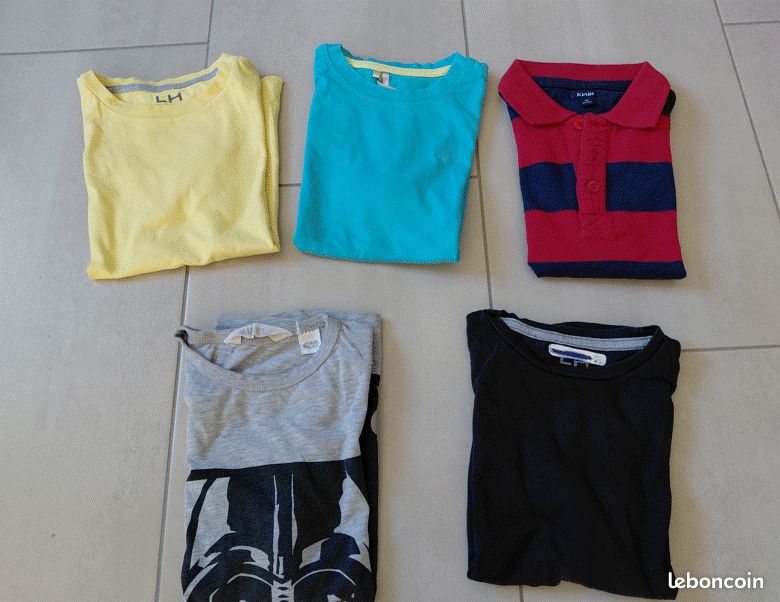 4 T-shirts + 1 polo manches courtes 8 ans (image 1)