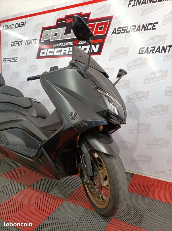 Yamaha XP T-MAX 530 IRON MAX (149/mois*) (garantie an) Motos