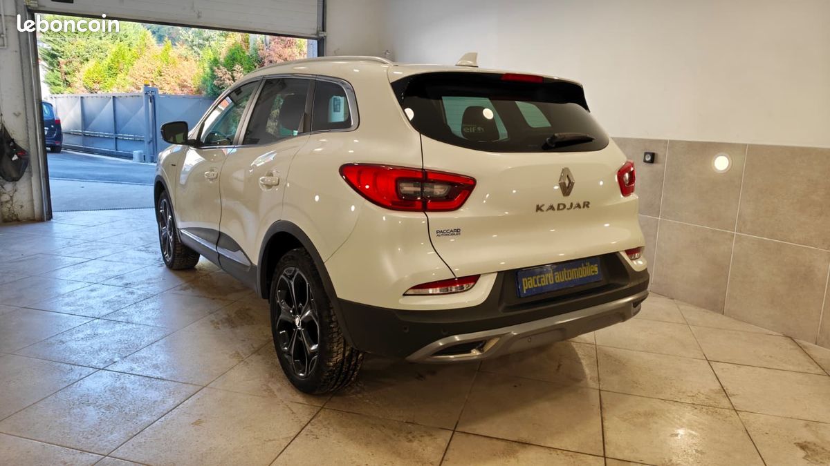 RENAULT KADJAR 1.5 DCI 115cv BLACK EDITION (image 8)