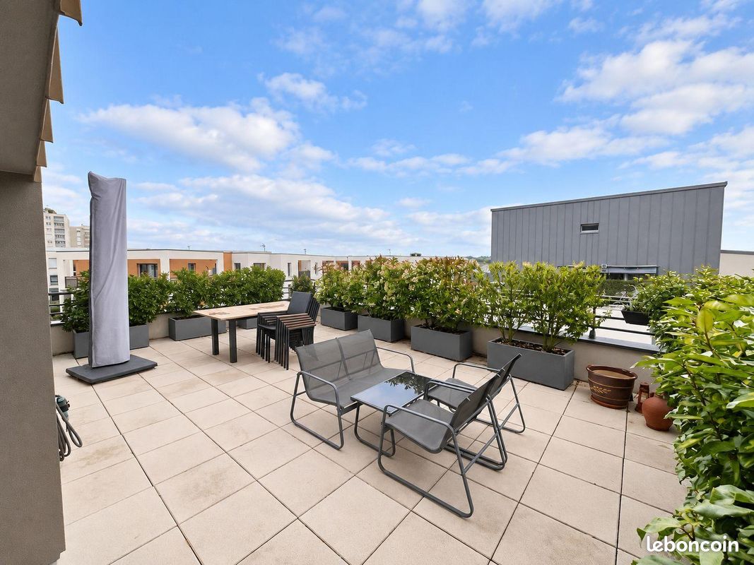 Appartement 4 pièces 92 m² · à Reims · 92 m² · 274 000 €