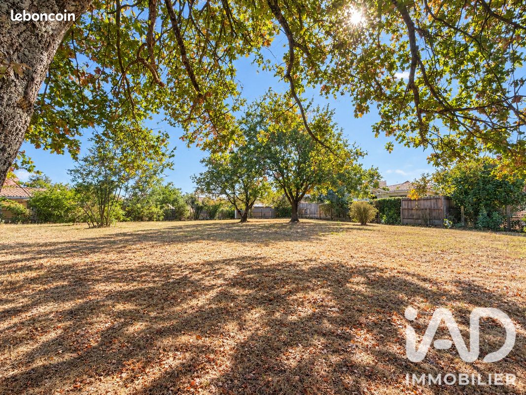 Terrain 1125 m² · à Gujan-Mestras · 1 125 m² · 449 000 €