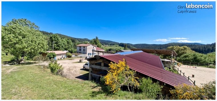 Propriété 5 pièces 162 m²