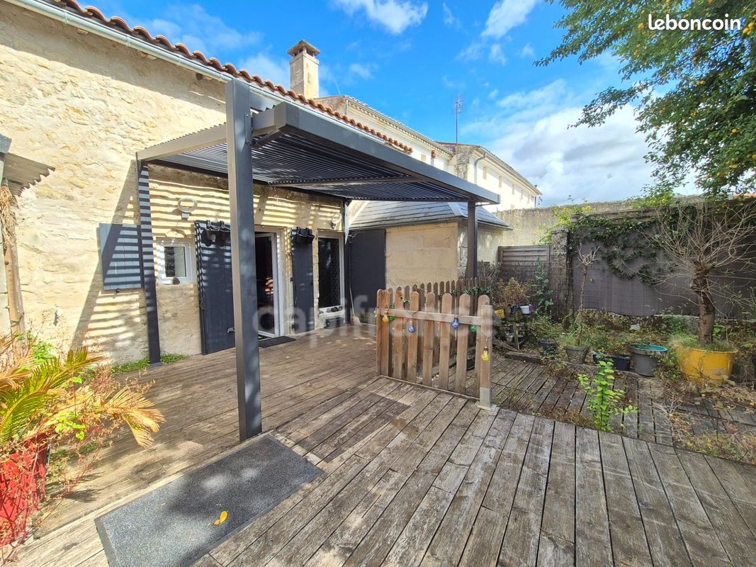 Maison 6 pièces 164 m² · à Pons · 164 m² · 239 900 €