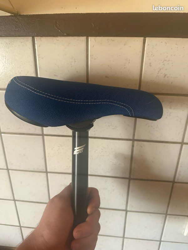 POLSO BS-01 Selle de vélo BMX avec tige de selle pivotante