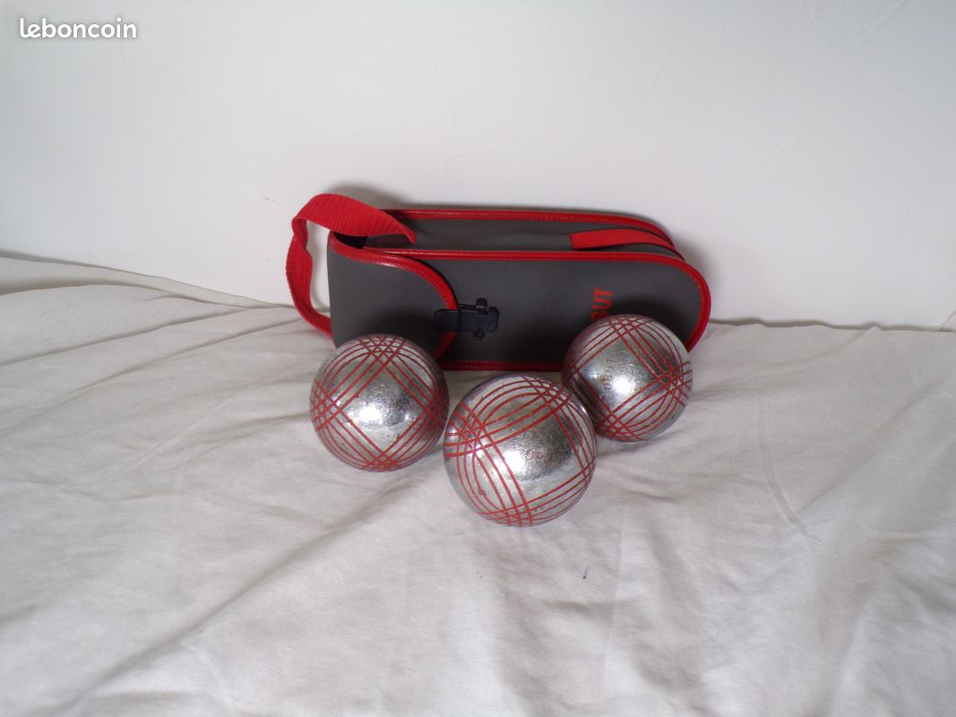 Lot De 3 Boules De Pétanque Obut Vintage Remplies D'eau - 607g à 622g - 7,3 Cm
