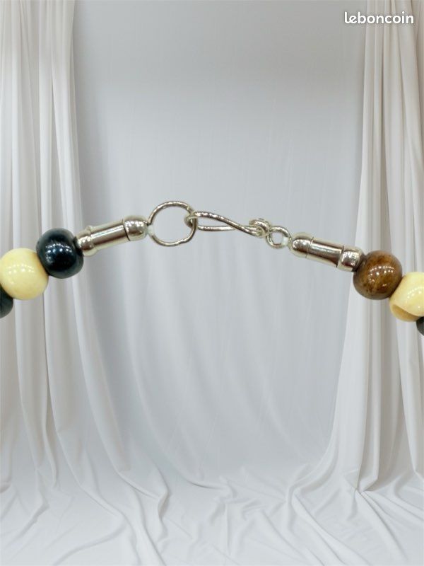 Collier et Os de Buffle 5 Rangs (image 3)