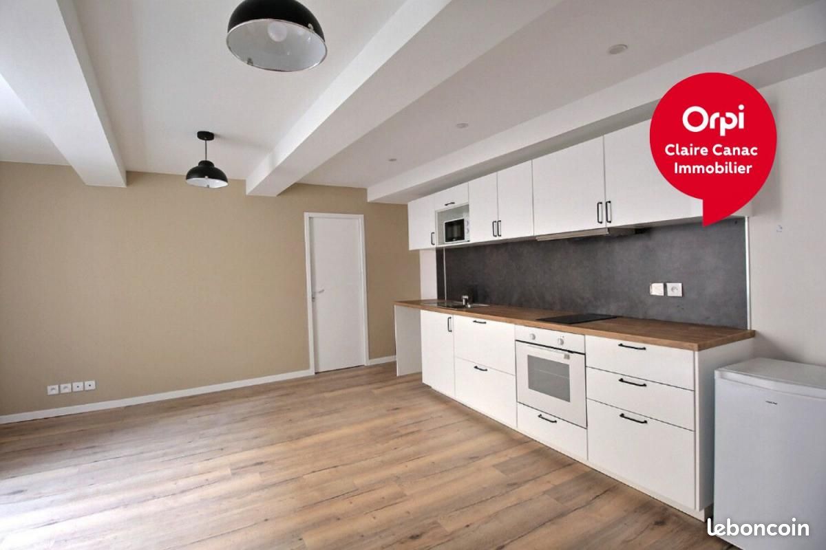 Appartement 1 pièce 41 m² · à Mazamet · 41 m² · 425 €/mois