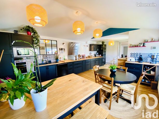 Maison 6 pièces 193 m²