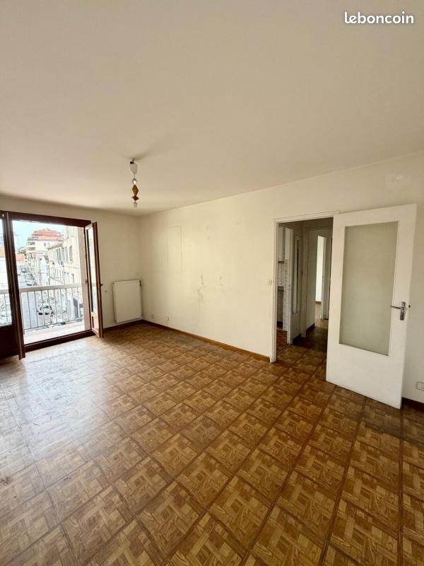 Appartement 2 pièces 44 m² · à Marseille · 44 m² · 696 €/mois