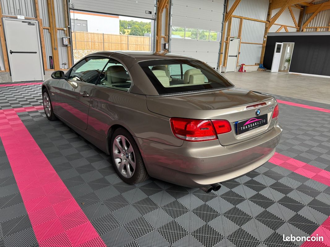 BMW SERIE 3 CAB E93 330i Luxe A (image 5)