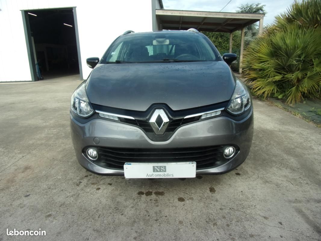 Renault Clio IV ESTATE TCe 90 Energy eco2 Intens (image 2)