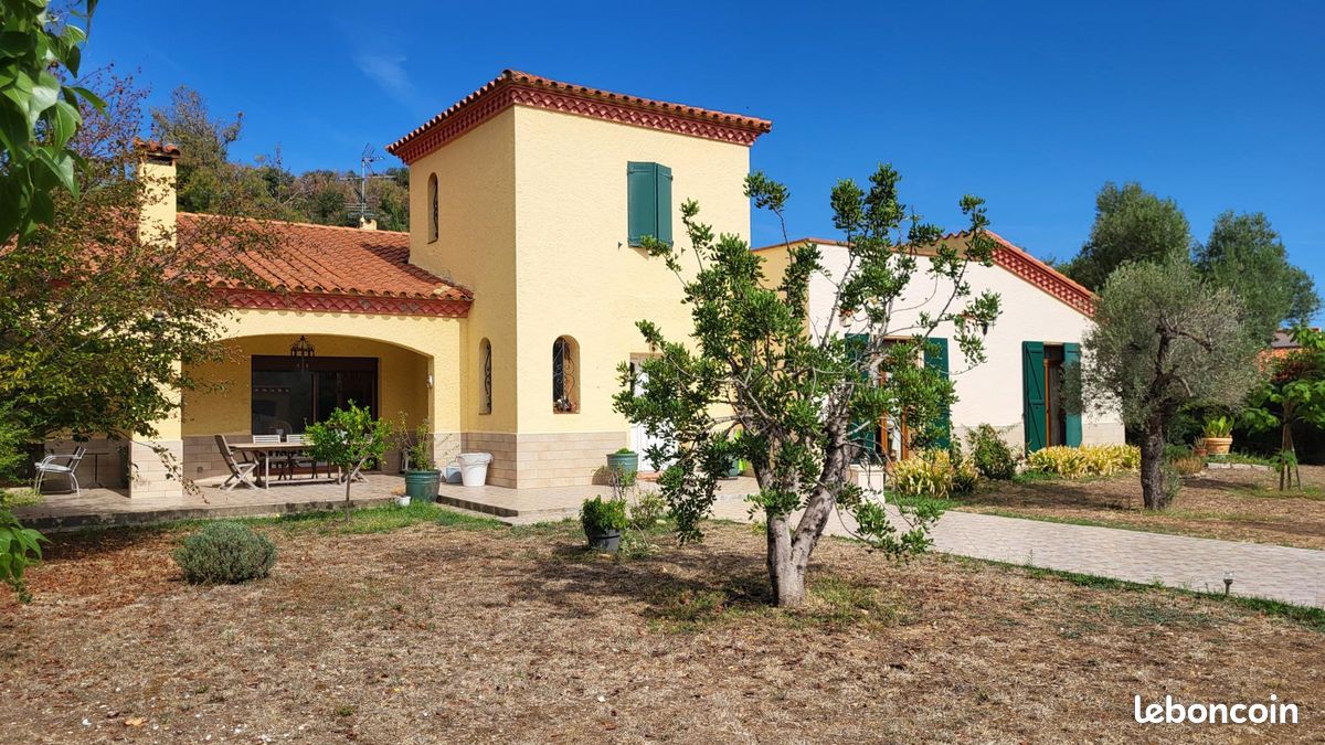 Maison 7 pièces 250 m² · à Céret · 250 m² · 750 000 €