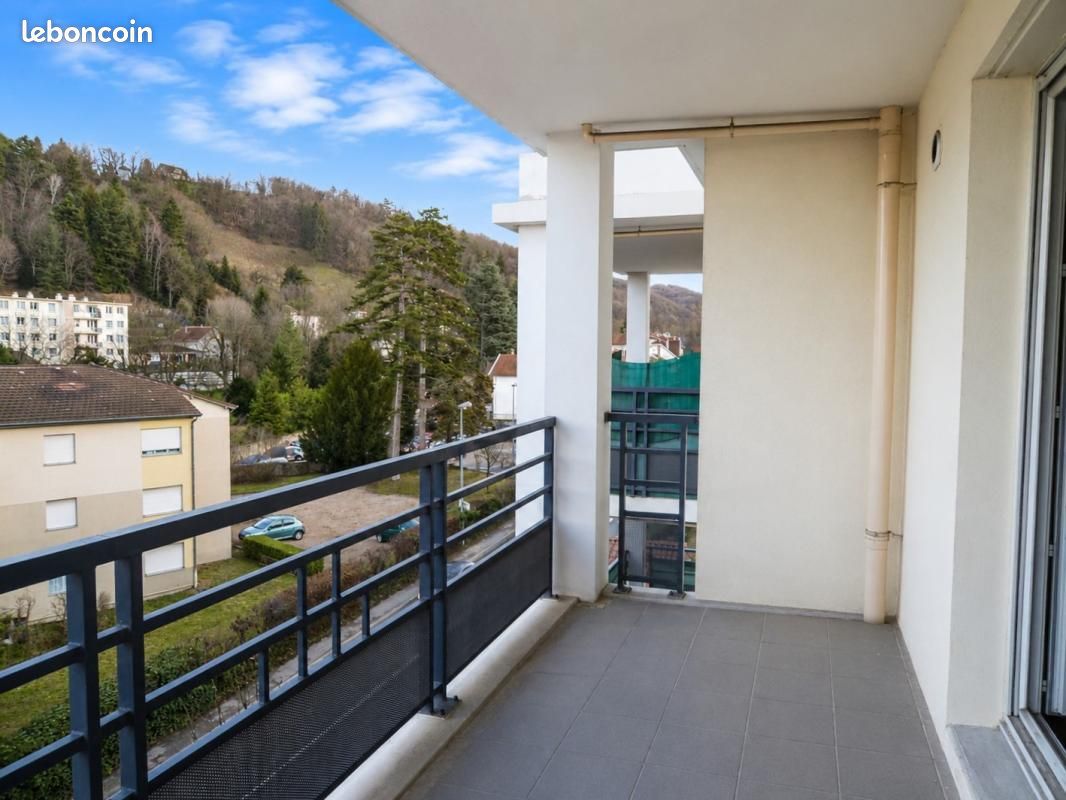 Appartement 2 pièces 38 m² · à Bourgoin-Jallieu · 38 m² · 128 000 €