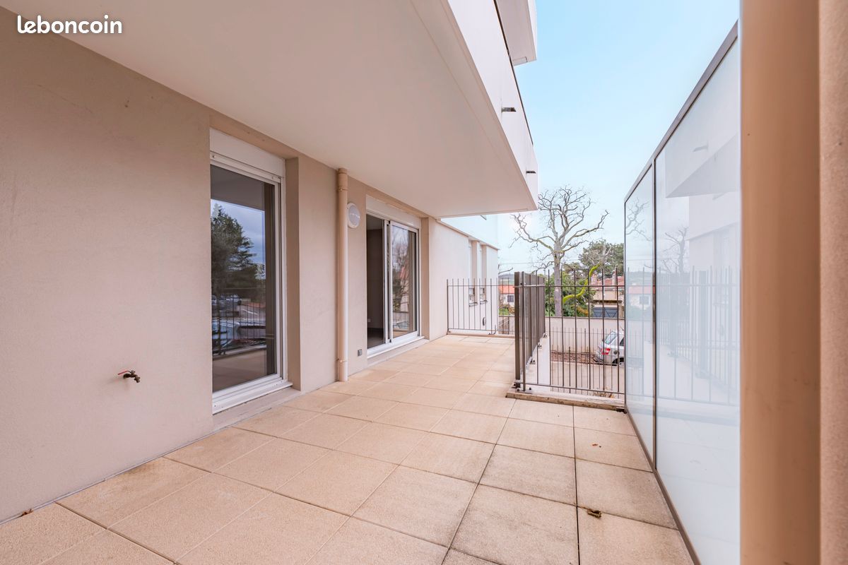 Appartement 2 pièces 50 m² · à Saint-Genis-Laval · 50 m² · 916 €/mois
