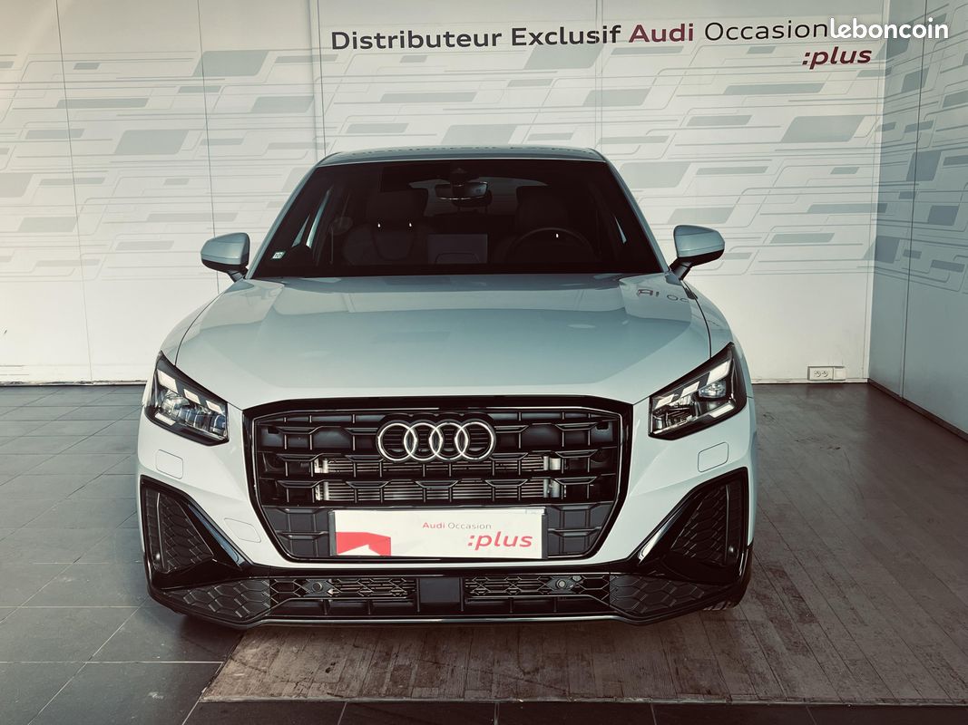 AUDI Q2 35 TFSI 150 S tronic 7 S line (image 6)