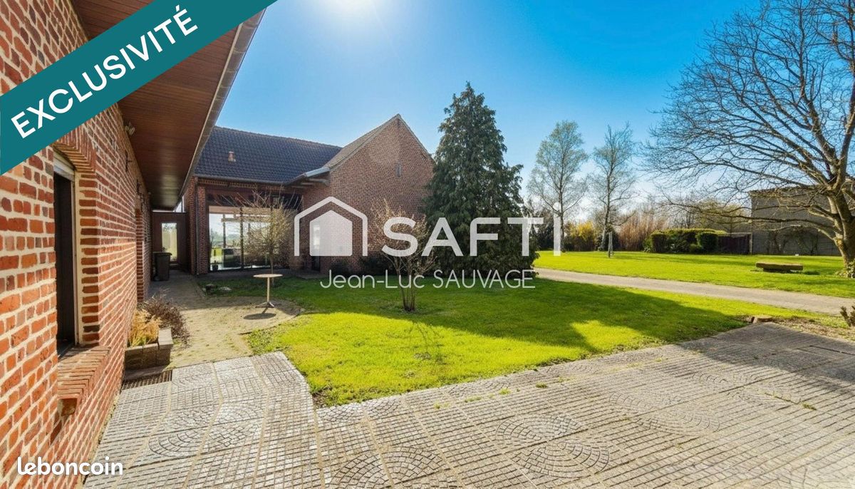 Maison 10 pièces 400 m² · à Merville · 400 m² · 890 000 €