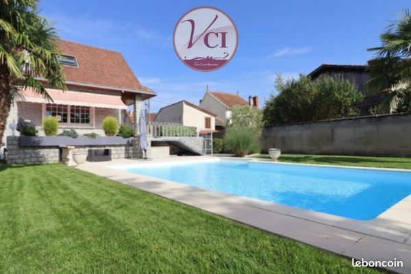Maison 5 pièces 135 m² · à Randan · 135 m² · 299 000 €