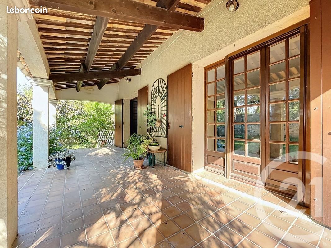 Maison 7 pièces 202 m² · à Bagnols-sur-Cèze · 202 m² · 350 000 €