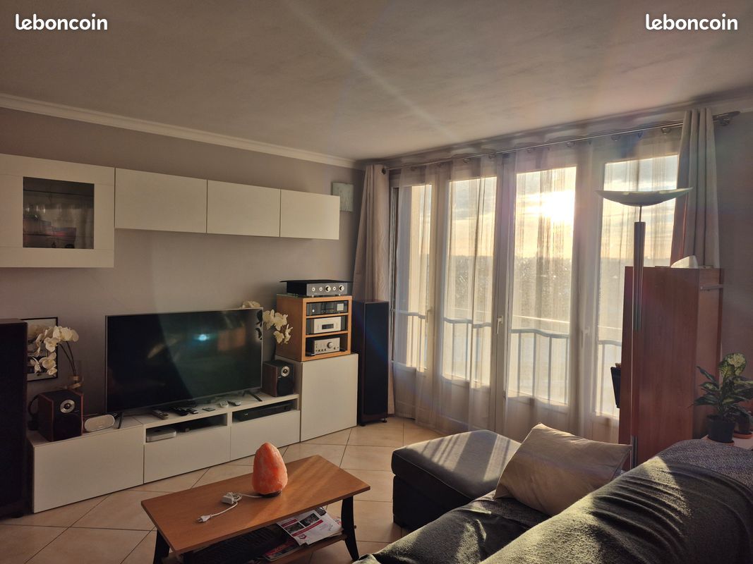 Appartement 3 pièces 67 m² · à Montreuil · 67 m² · 295 000 €