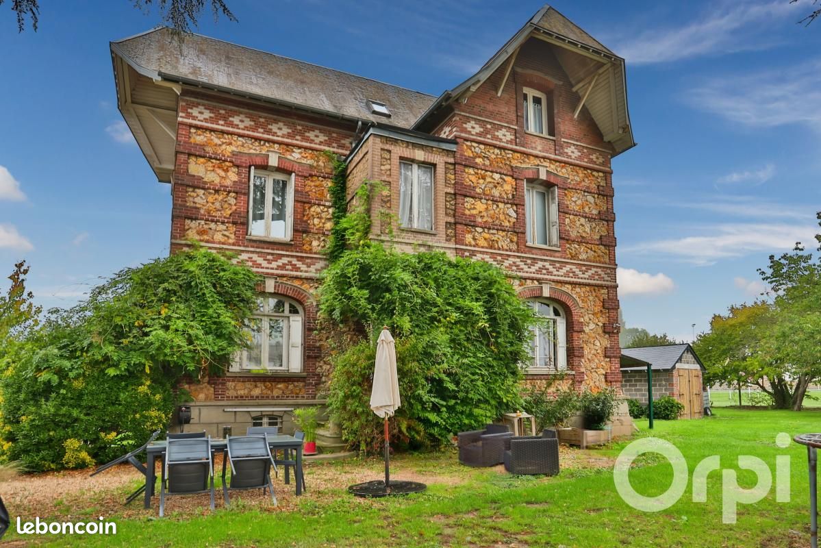Maison 7 pièces 130 m² à Écouis