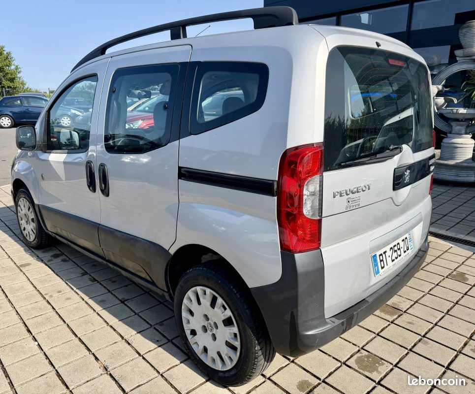 Peugeot bipper 1.3 hdi fap family stt (image 5)