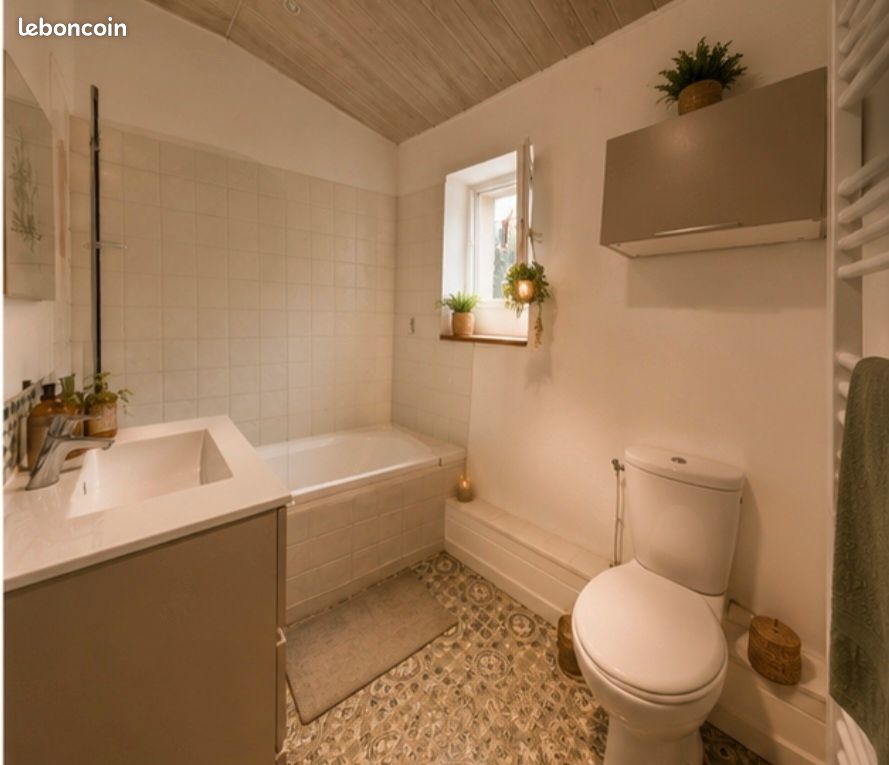 Maison 3 pièces 90 m² · à Aix-en-Provence · 90 m² · 1 550 €/mois