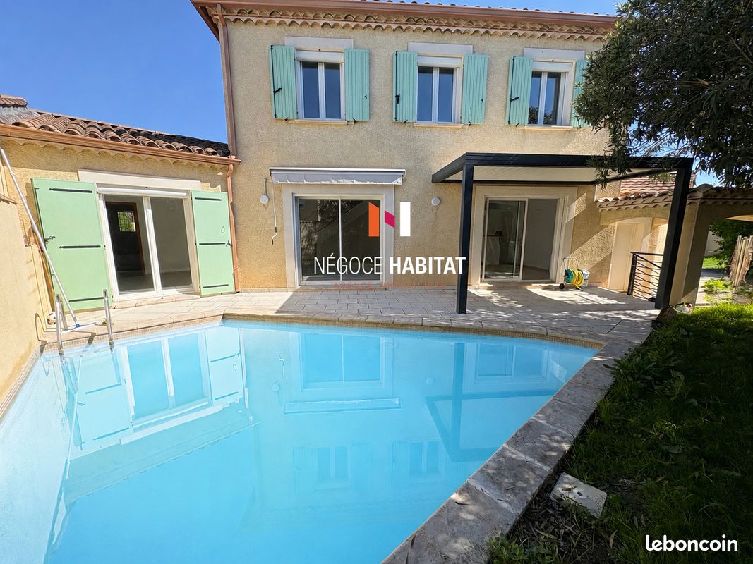 Maison 7 pièces 130 m² · à Aubord · 130 m² · 393 000 €