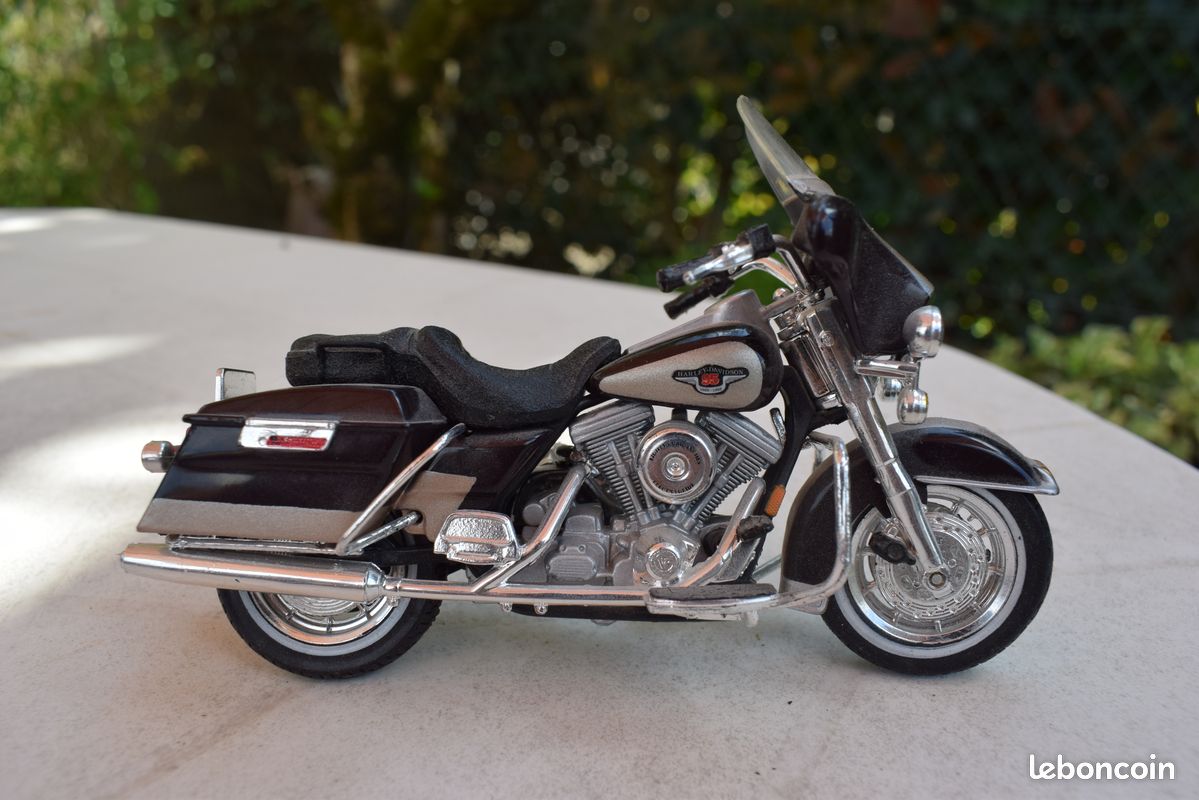 Moto maisto harley davidson 95 (image 1)
