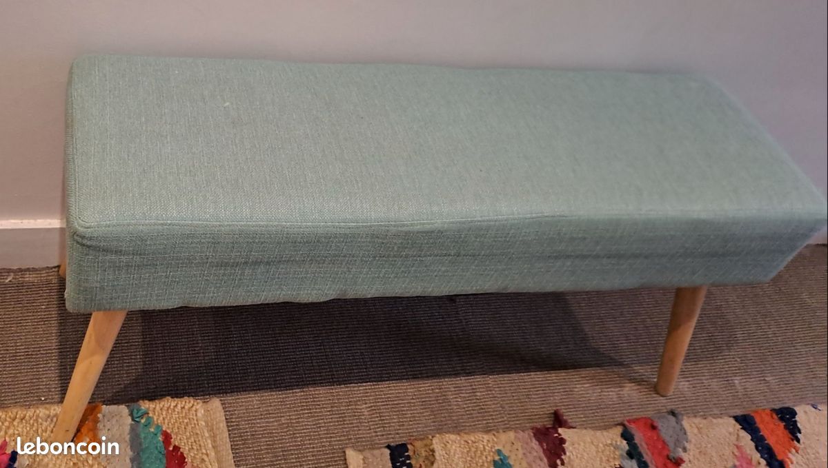 Banc en tissu (image 1)