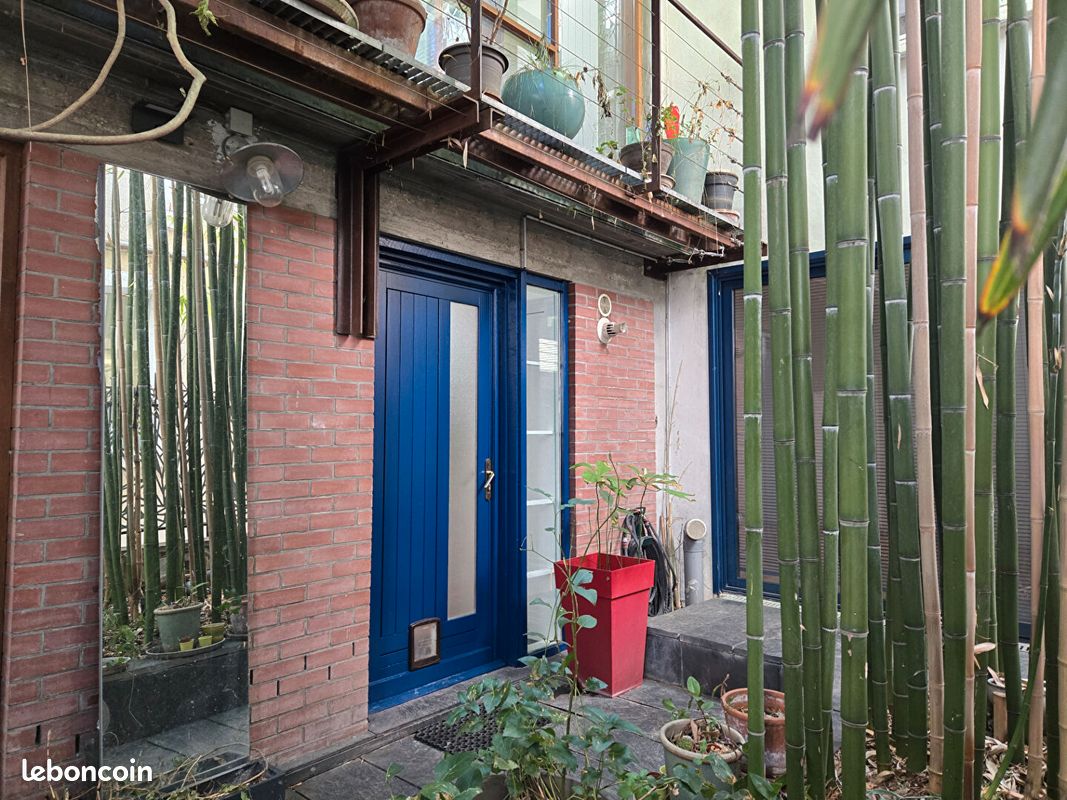 Maison 7 pièces 158 m² · à Paris · 158 m² · 5 500 €/mois