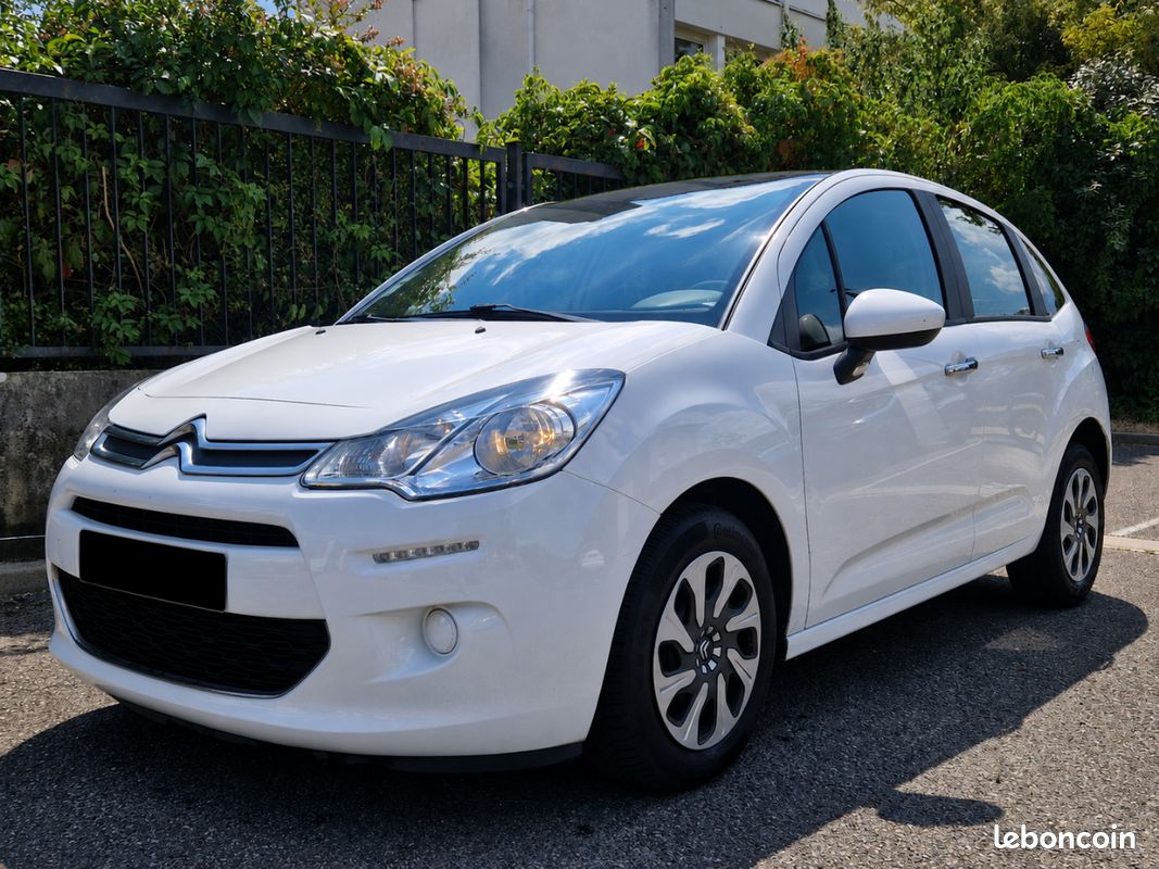 Citroën c3 ii 1.2 puretech 82 confort – 2014 – suivi citroën – excellent état (image 1)