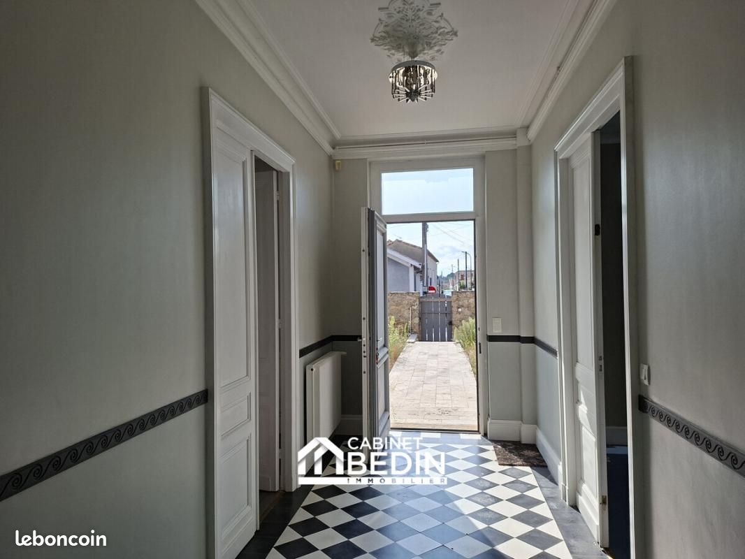 Maison 8 pièces 202 m² (image 6)