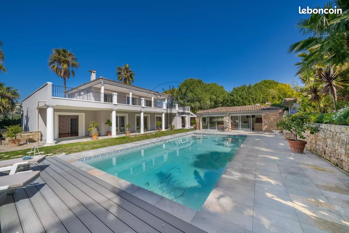 Maison 7 pièces 270 m² · à Mougins · 270 m² · 1 900 000 €