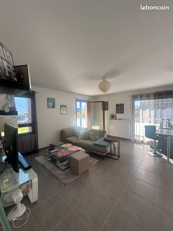 Appartement 3 pièces 65 m² · à Crolles · 64,6 m² · 330 000 €