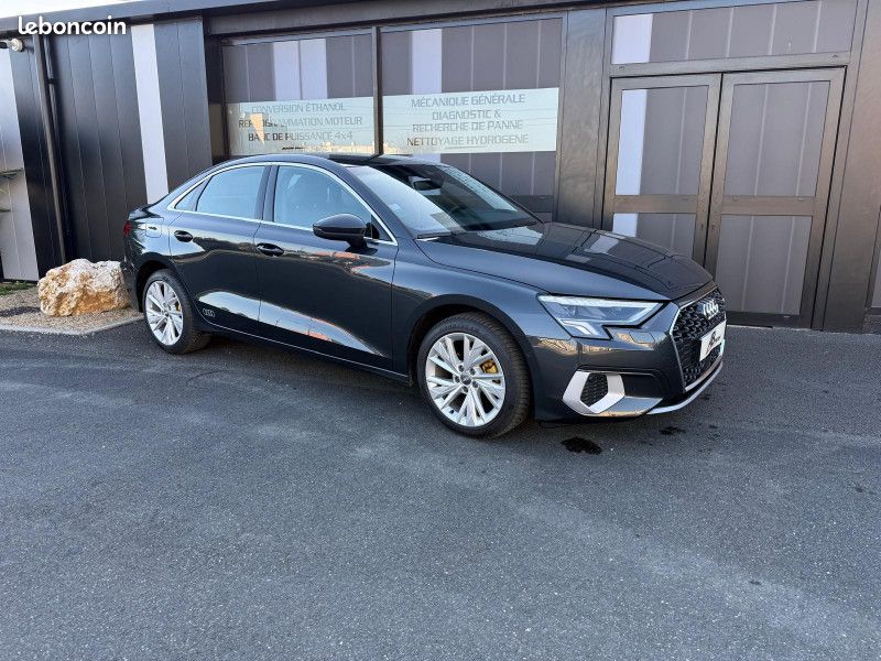Audi A3 BERLINE 35 TFSI 150CH MILD HYBRID DESIGN LUXE S TRONIC 7 (image 8)