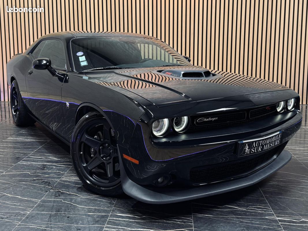 Dodge challenger 6.4l 485 srt scatpack hornet shaker immat fr sort de résvision etat neuf (image 21)